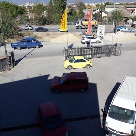 Domus Aparthotel Skopje Ngoại thất bức ảnh