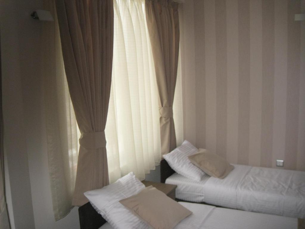Domus Aparthotel Skopje Phòng bức ảnh