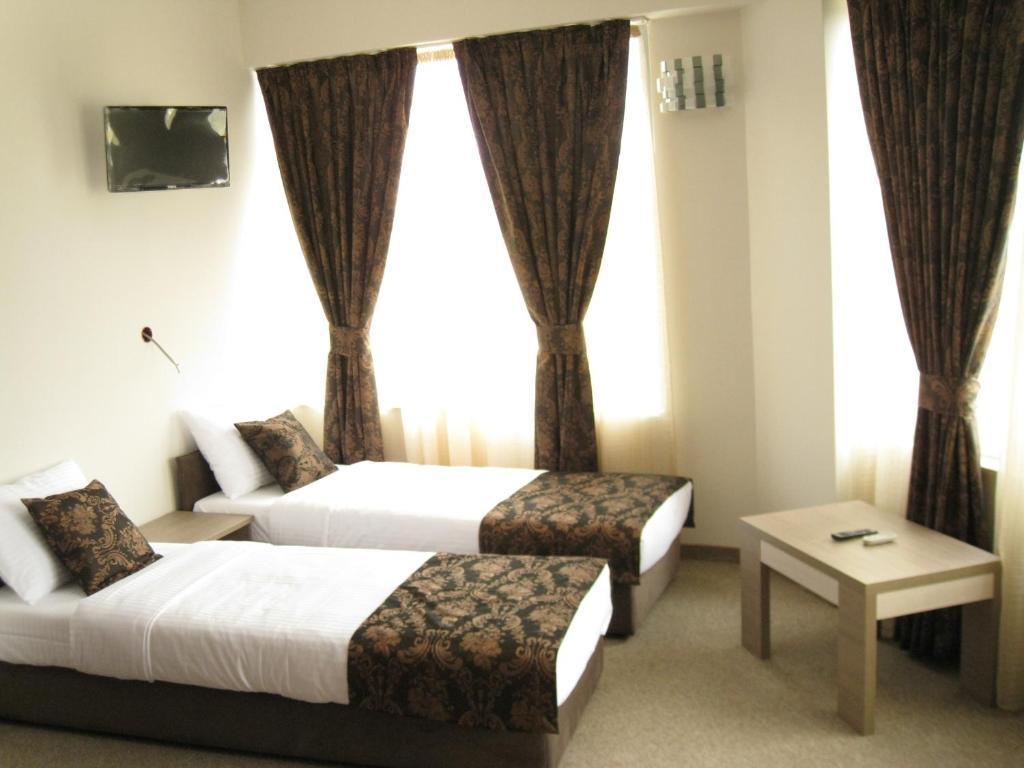 Domus Aparthotel Skopje Ngoại thất bức ảnh