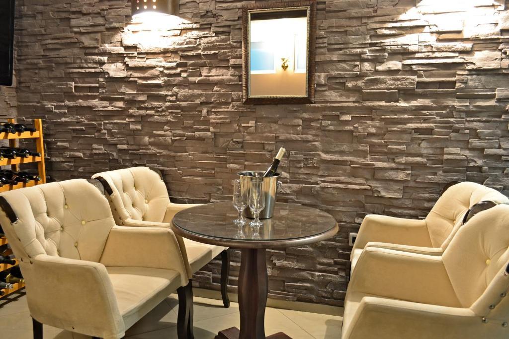 Domus Aparthotel Skopje Ngoại thất bức ảnh