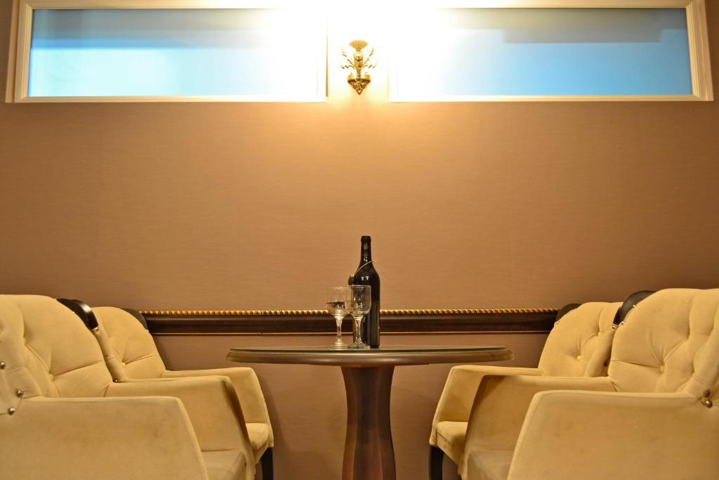 Domus Aparthotel Skopje Ngoại thất bức ảnh